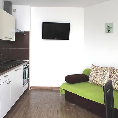 Apartment Maja 크르크 외부 사진